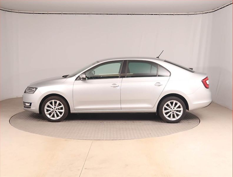 Škoda Rapid (2019) Style Plus 1.0 TSI, Bi-Xenony - fotka 3 z 15