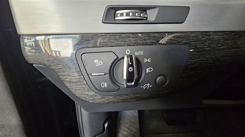Audi Q7 (2017) 3.0 TDI, CZ, 7míst, Matrix... - fotka 25 z 28