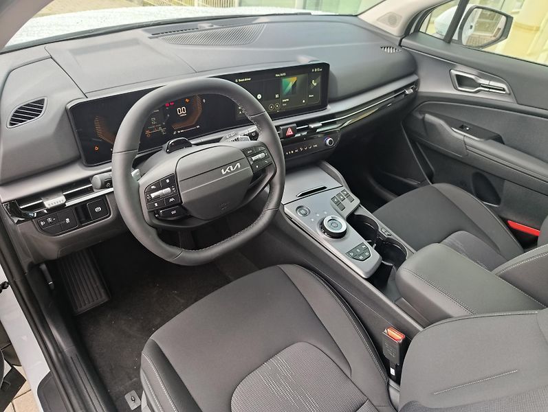Kia Sportage (2026) NQ5 1,6 T-GDi 4x2 7DCT EX+PLUS - fotka 4 z 6
