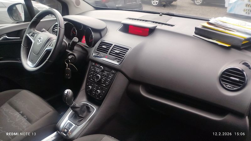 Opel Meriva (2013) 1.4 16v  ++ TOP STAV ++ - fotka 22 z 37