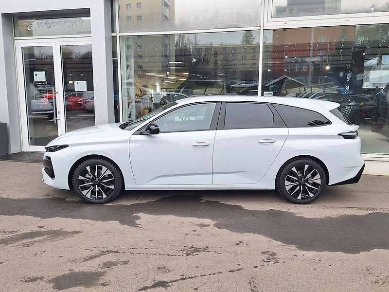 Peugeot 308 (2026) SW ALLURE 1.5 BHDi 130k EAT8 - fotka 3 z 19
