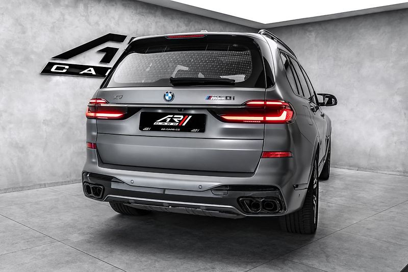 BMW X7 M60i Individual Masáže - fotka 6 z 32