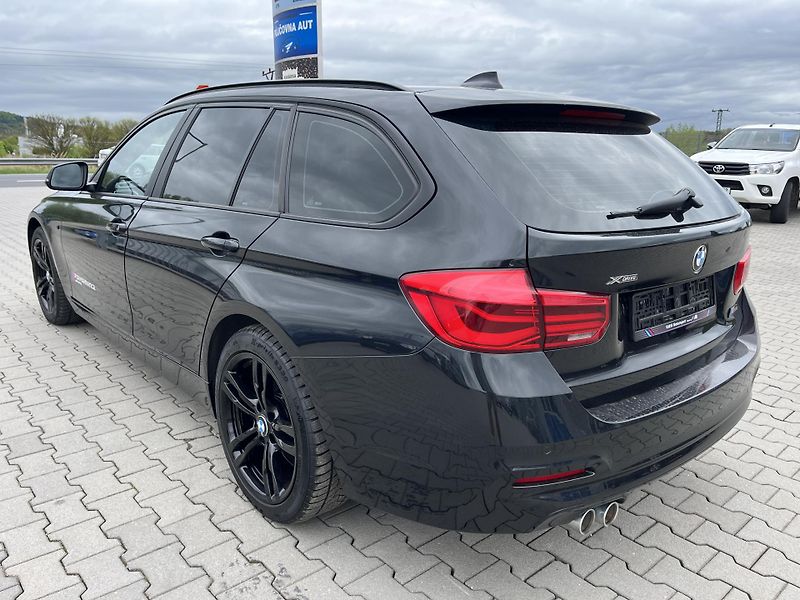 BMW Řada 3 (2016) 320d xDrive - fotka 7 z 14