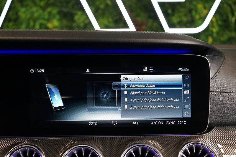 Mercedes-Benz CLS (2019) MANUFAKTUR*HUD*VZDUCH*360 - fotka 34 z 38