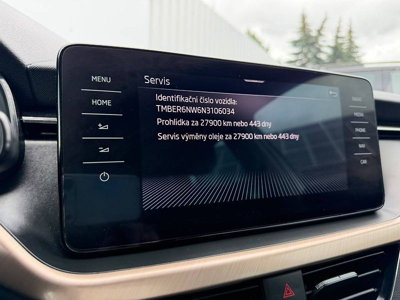Škoda Scala Style 1,0 TSI 81 kW 6° MP - fotka 16 z 34