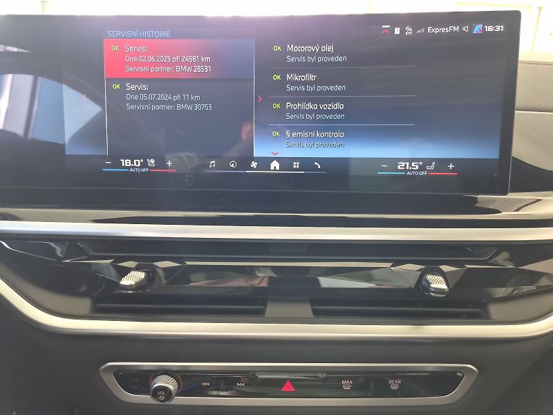BMW X6 M60i xDrive - fotka 38 z 40