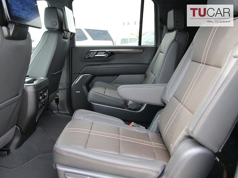 Chevrolet Suburban (2026) 6.2 V8 High Country  - fotka 34 z 51