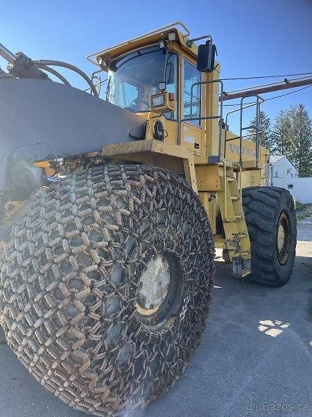 Volvo (2002) L330E nakladač 64.5t  - fotka 4 z 10
