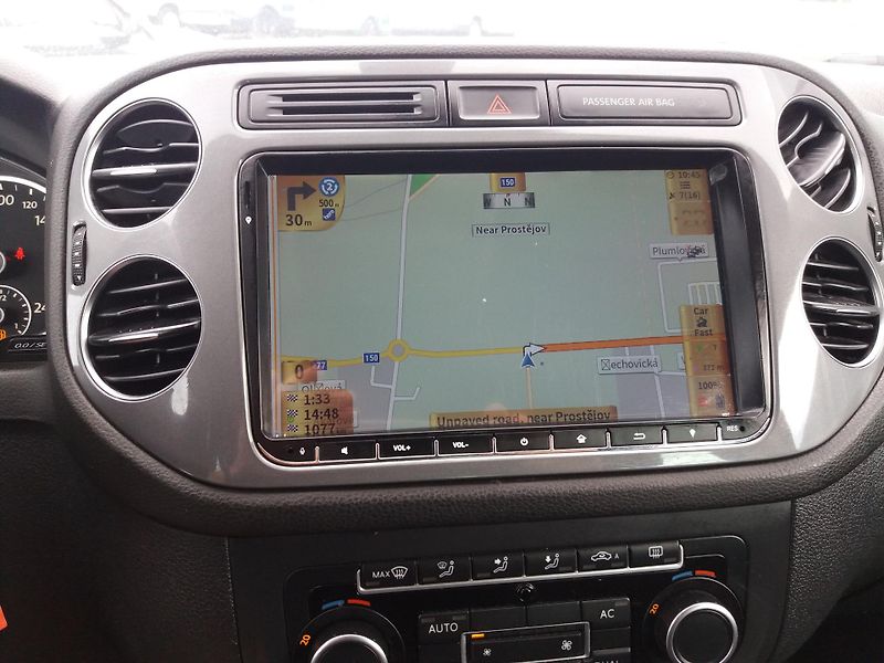 Volkswagen Tiguan 1.4TSi,4x4,NAVI,KAMERA - fotka 13 z 26
