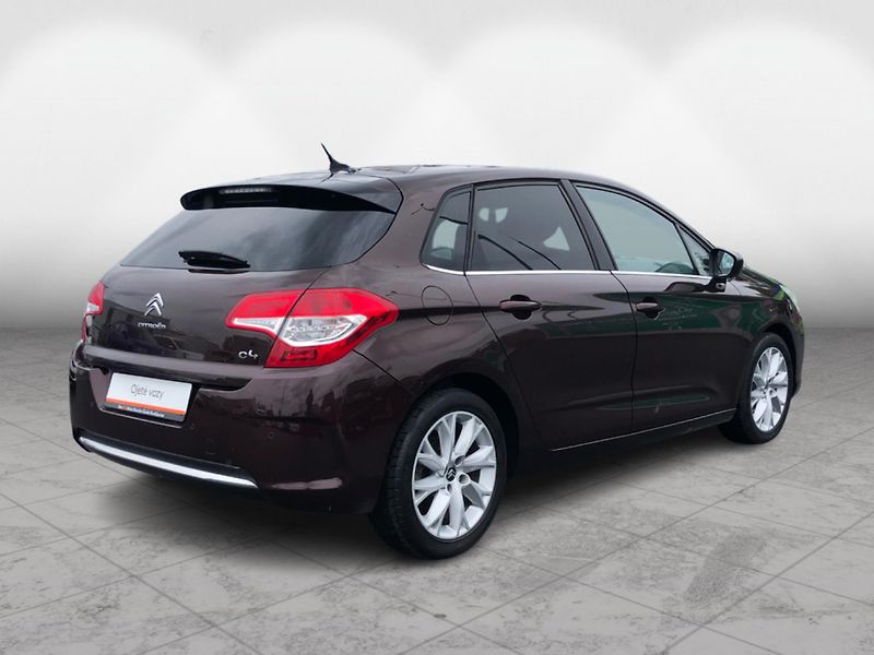 Citroën C4 1.6 HDi Attraction - fotka 2 z 23
