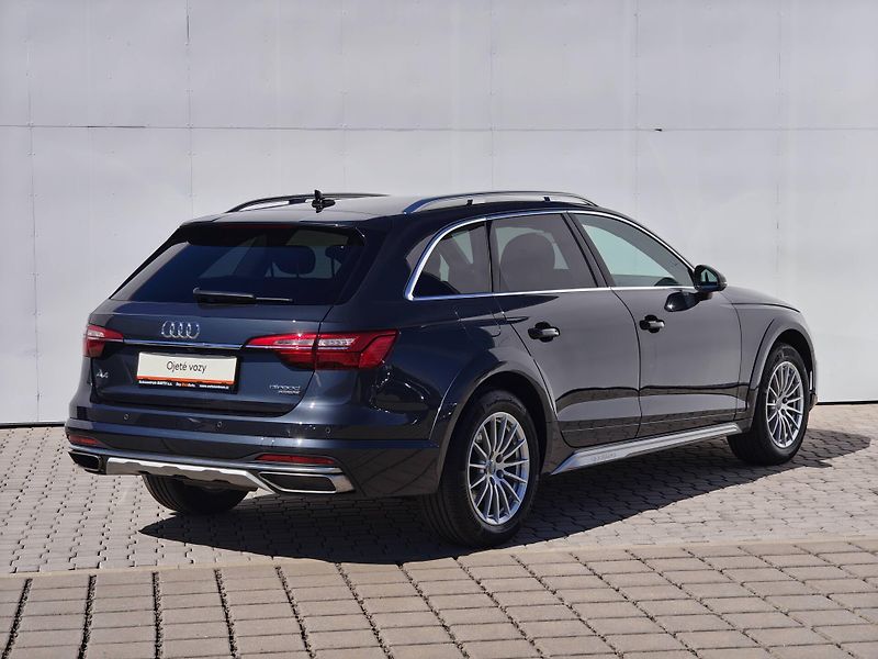 Audi A4 Quattro ST7 2,0TDI - fotka 2 z 26