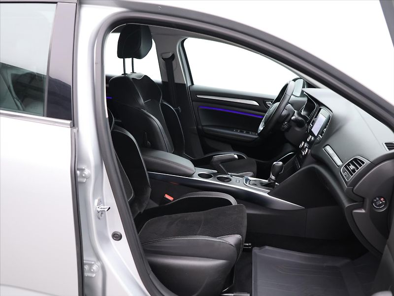 Renault Mégane 1,5 dCi 81kW Energy Bose CZ - fotka 11 z 28