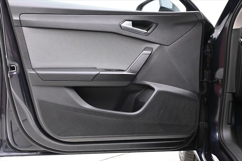 Seat Leon 2,0 TDI 110kW DSG STYLE Záruka - fotka 24 z 30
