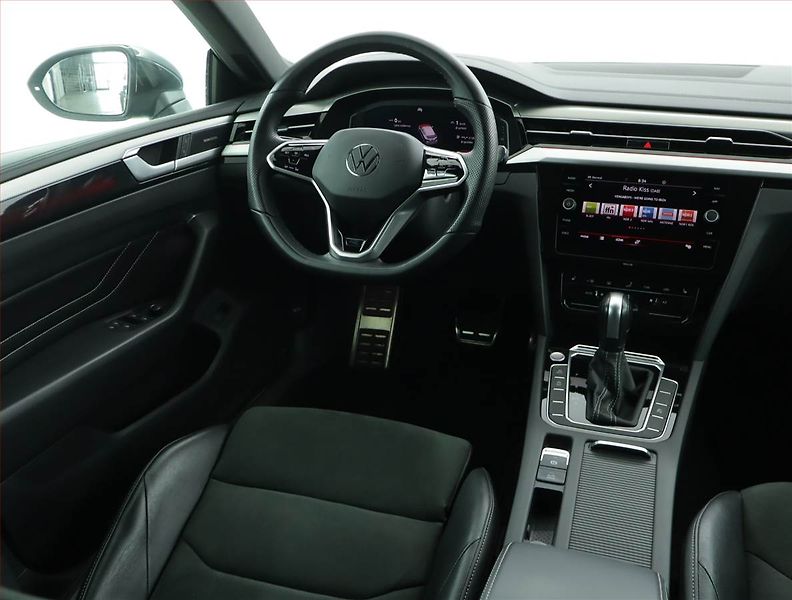 Volkswagen Arteon (2023) 2.0 TDI - fotka 7 z 18