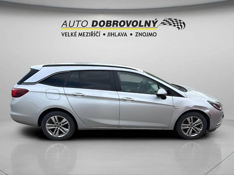 Opel Astra ST Enjoy D 16 DTH S/S (100kW/ - fotka 9 z 24