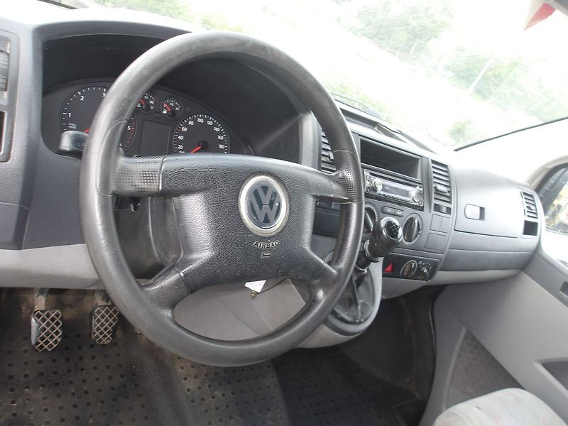 Volkswagen Transporter 2,5TDi Nový motor ! LONG !!! Č - fotka 12 z 33