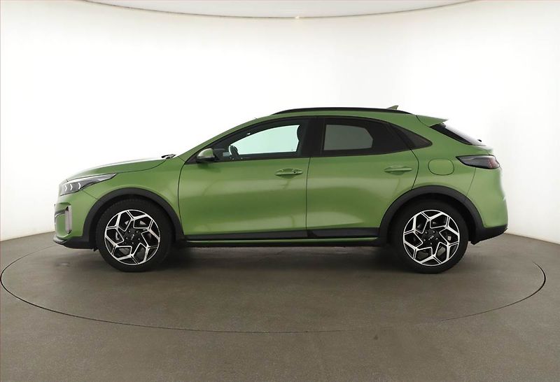 Kia XCeed (2024) GT Line 1.5 T-GDI - fotka 3 z 20