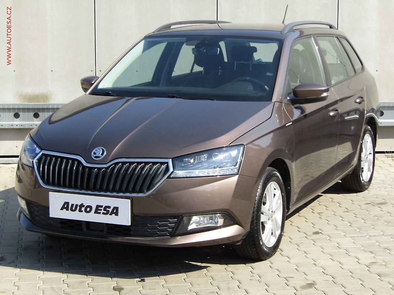 Škoda Fabia (2020) 1.0 TSi, 1.maj,ČR, Style, - fotka 3 z 21