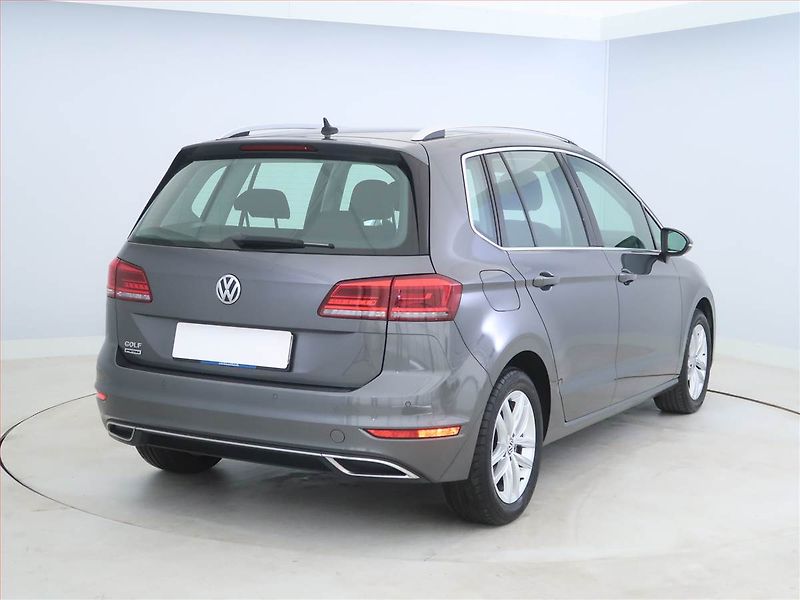 Volkswagen Golf Sportsvan (2018) Highline 1.5 TSI - fotka 5 z 18