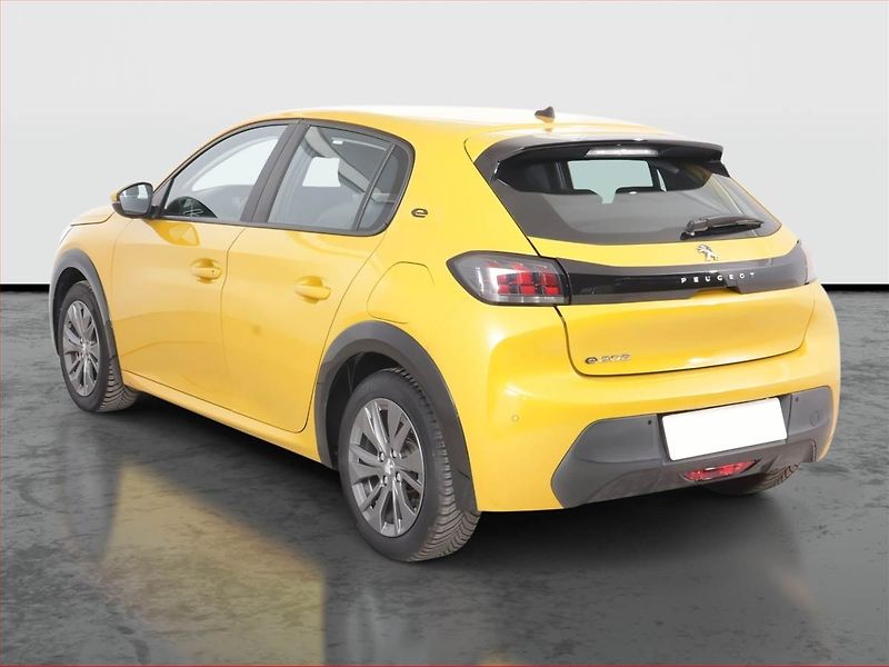 Peugeot 208 (2021) 50 kWh, SoH 89%, Automat - fotka 4 z 17
