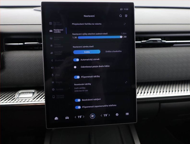 Jaecoo 7 (2025) 1.6 TGDI, Luxury, Navigace - fotka 13 z 22