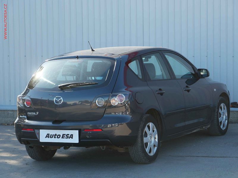 Mazda 3 (2007) 1.6 MZR-CD, Klima - fotka 4 z 19