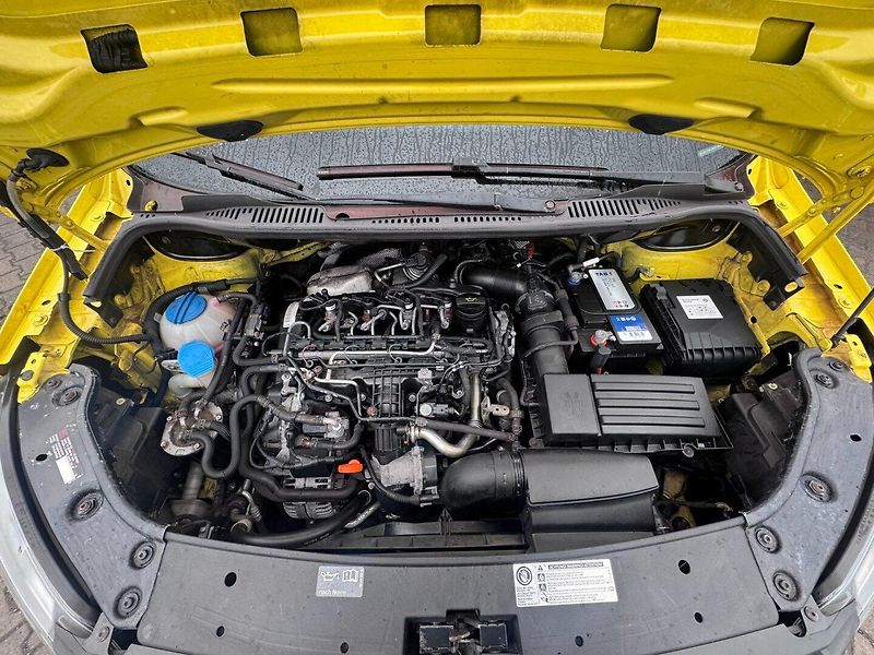 Volkswagen Caddy (2011) 1,6 TDI 55 KW STK TAŽNÉ - fotka 36 z 42