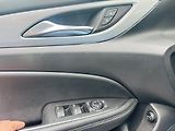 Opel Insignia (2021) 2.0GSI Sport 169kW, AWD, AT9 - náhled 14