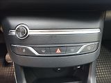 Peugeot 308 1,5 BlueHDi 96kw Allure,S&S,ČR - náhled 21