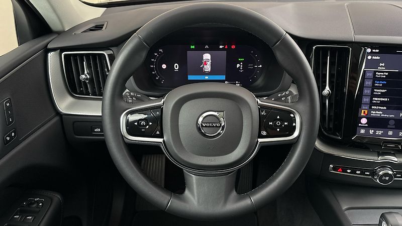 Volvo XC60 2.0 T6 AUT AWD Recharge Inscri - fotka 9 z 32