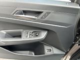 Ford Tourneo Connect 1.5 Ecoboost 110kW AT Titanium - náhled 17