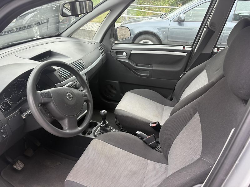 Opel Meriva (2005) 1.6 74 kW - fotka 7 z 15