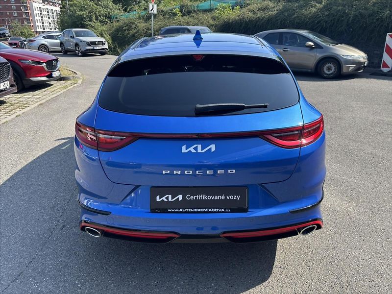 Kia ProCeed 1,6 TGDi 150kW AT GT ZÁRUKA - fotka 4 z 50