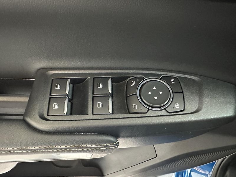Ford Ranger Wildtrak 2.3 EB 279k PHEV aut - fotka 24 z 36