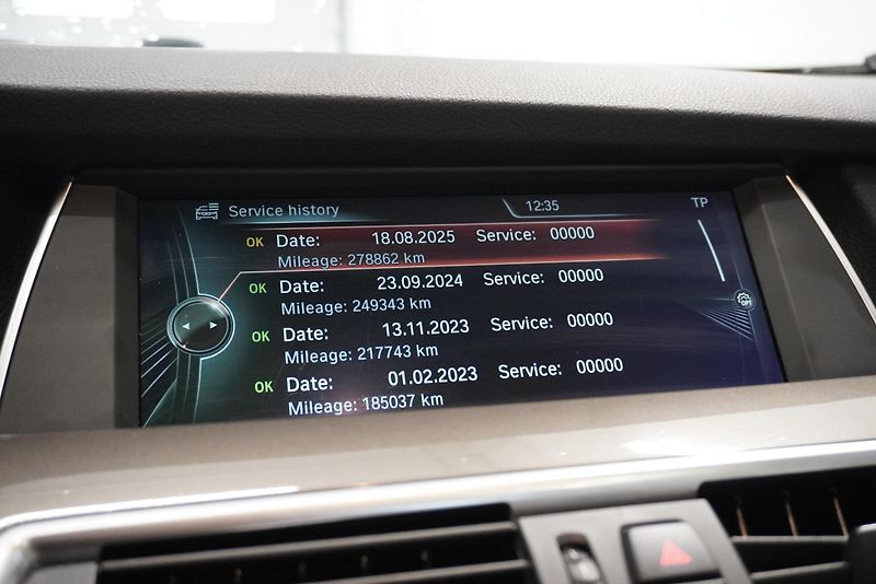BMW Řada 5 (2014) 530D 190kW GRANTURISMO XDRIVE - fotka 20 z 32