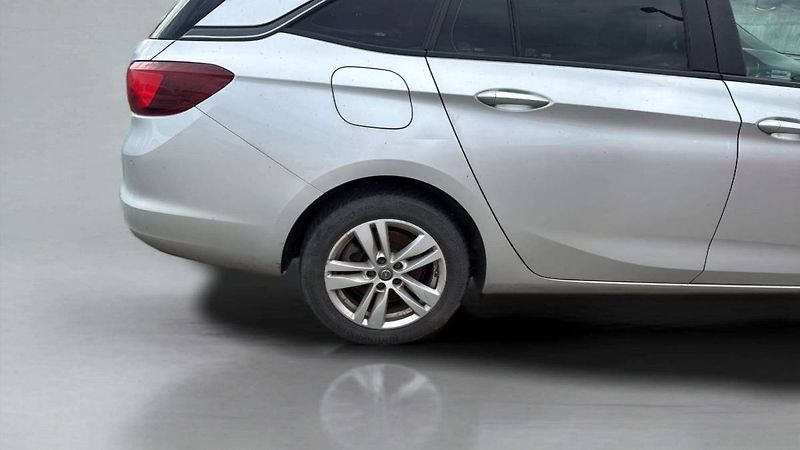 Opel Astra ST Enjoy D 16 DTH S/S (100kW/ - fotka 23 z 24