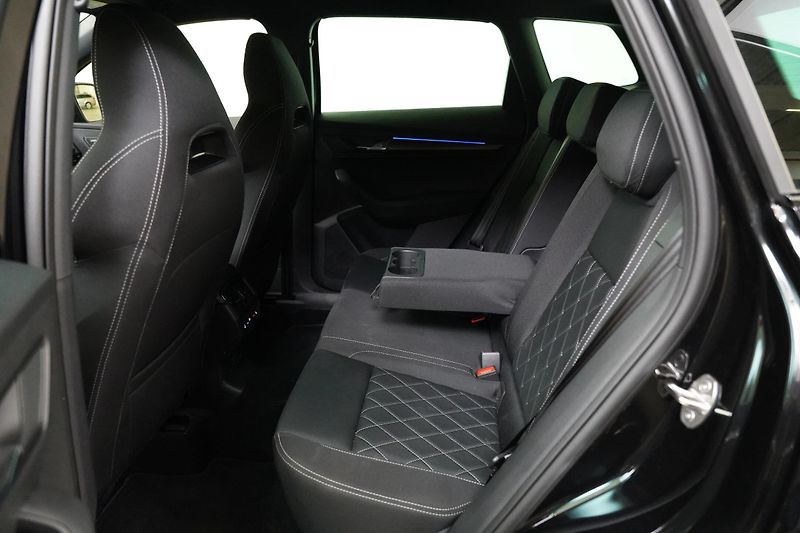 Škoda Karoq - fotka 26 z 29