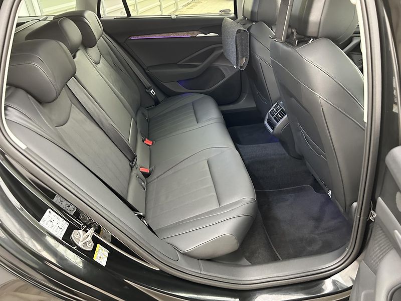Škoda Superb 2.0 TDI 4x4 L & K - fotka 25 z 30