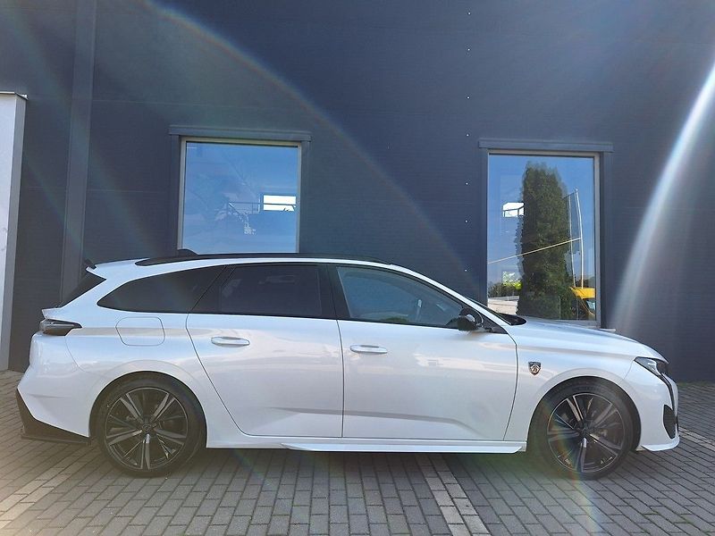 Peugeot 308 (2022) SW GT 1.5 BHDi 130 EAT8 - fotka 6 z 19