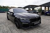 BMW Řada 7 750i xDrive Mpaket/530 PS - náhled 8