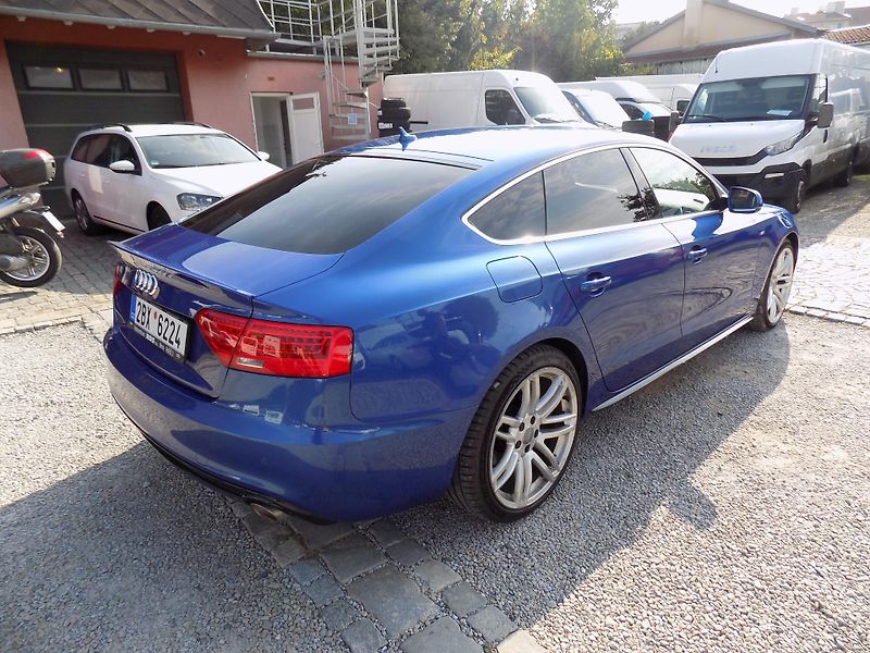 Audi A5 3,0 TDI 150KW NEZÁVISLÉ TOPENÍ - fotka 9 z 38