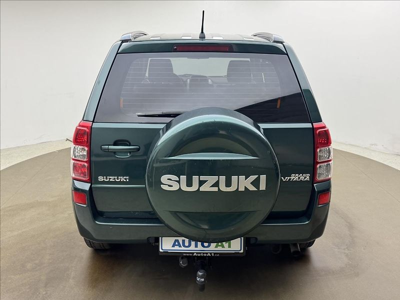 Suzuki Grand Vitara 1,9 4X4 TAŽNÉ CZ VELKÝ SERVIS - fotka 5 z 26