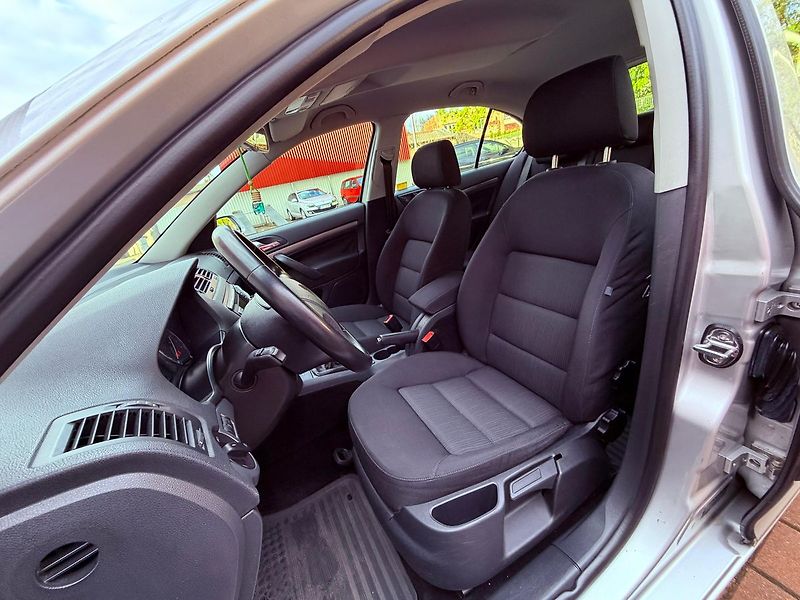 Škoda Octavia 2.0 TDi Elegance, ČR - fotka 12 z 22