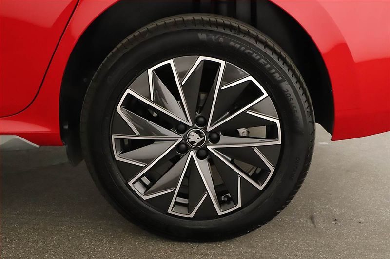 Škoda Kamiq (2026) 1.0 TSI, TOP SELECTION, DPH - fotka 11 z 13