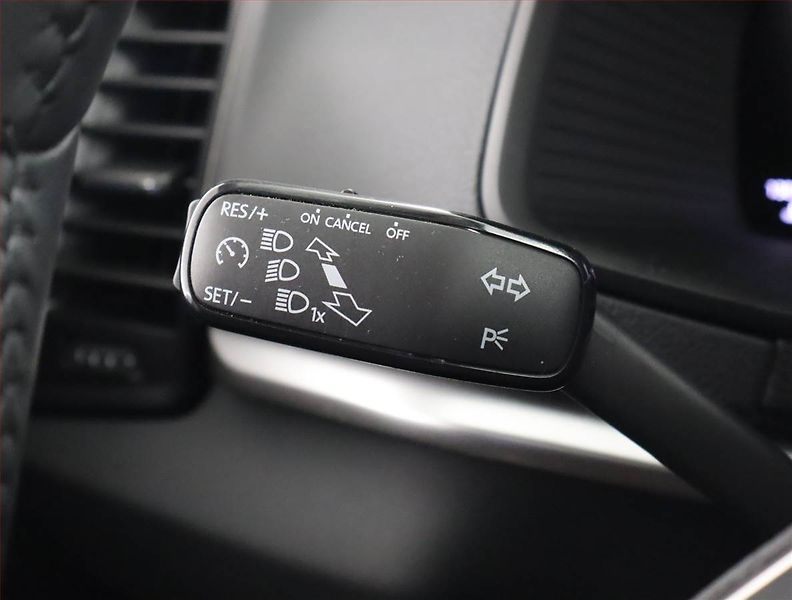 Škoda Karoq (2024) Fresh 1.5 TSI - fotka 21 z 24
