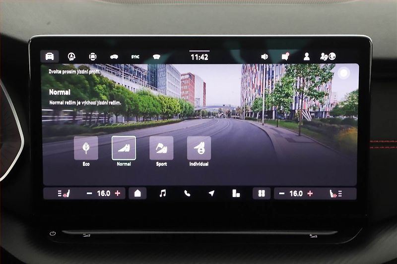 Škoda Octavia (2025) RS 2.0 TSI, RS, Navigace - fotka 18 z 21