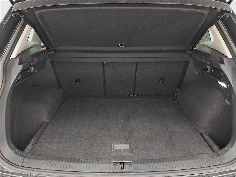 Volkswagen Tiguan (2019) Comfortline 2.0 TDI, Automat - fotka 14 z 29