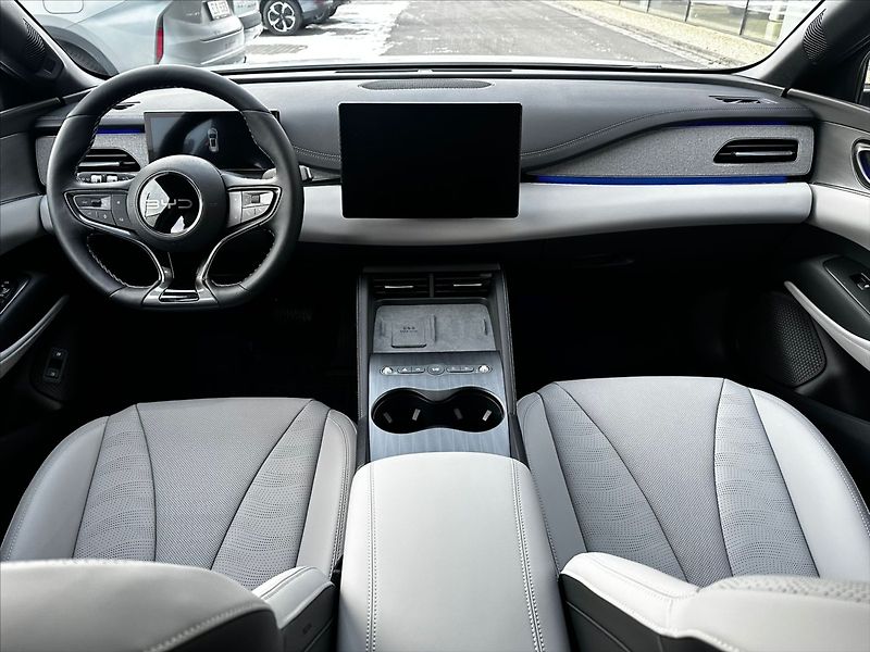 BYD Seal 6 (2025) 1,5   DM-i Touring COMFORT LIT - fotka 10 z 15