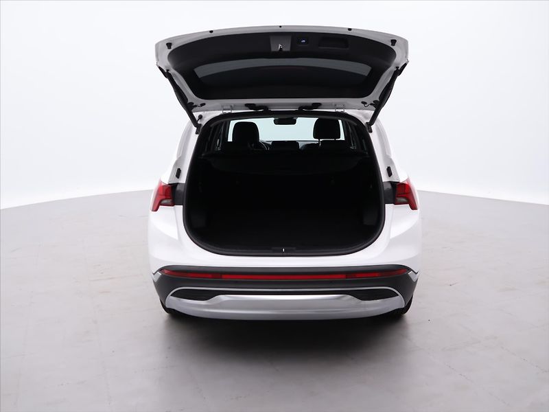 Hyundai Santa Fe 2,2 142kW TCI-NEW R LED CZ - fotka 9 z 26