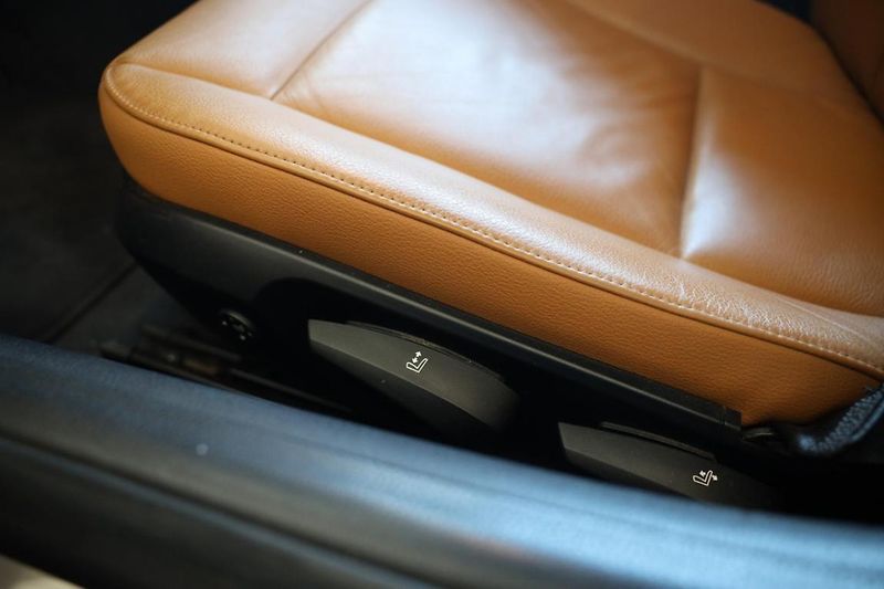 BMW Z4 sDrive 23I - fotka 18 z 30